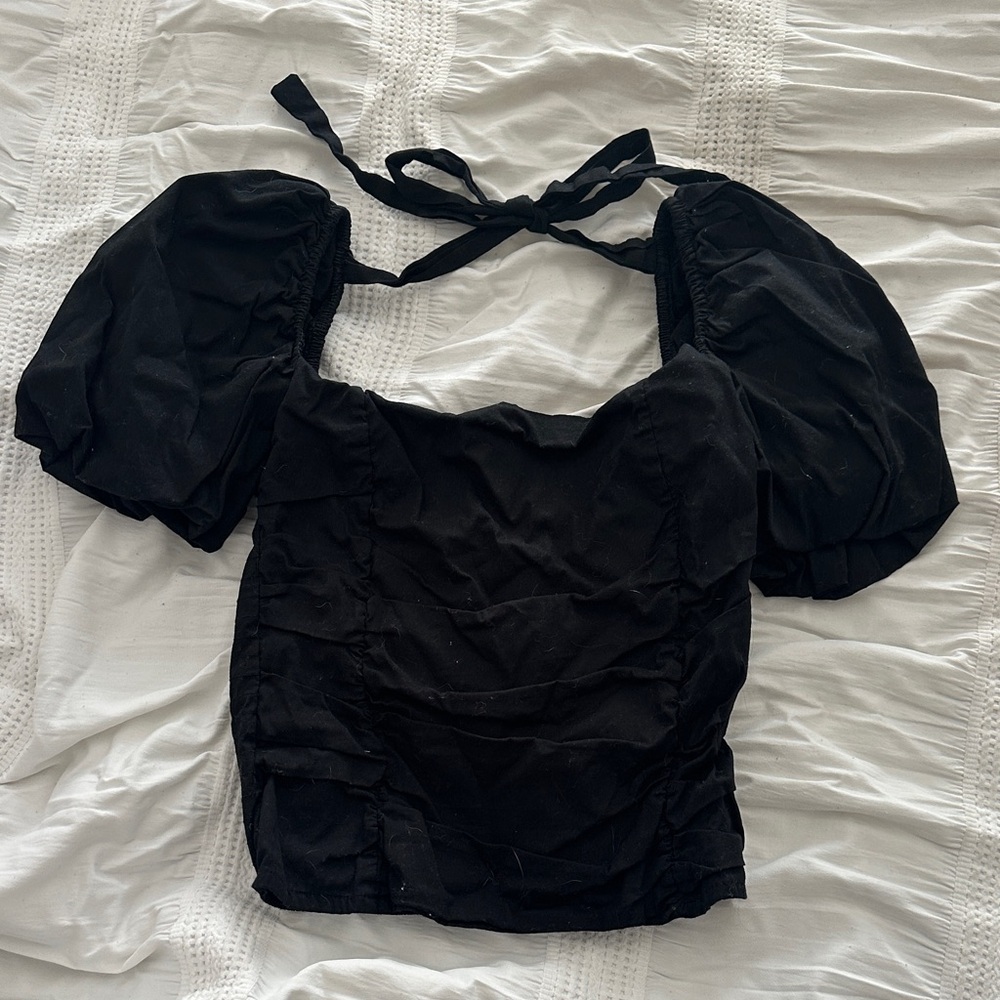 Black Puff-Sleeve Top